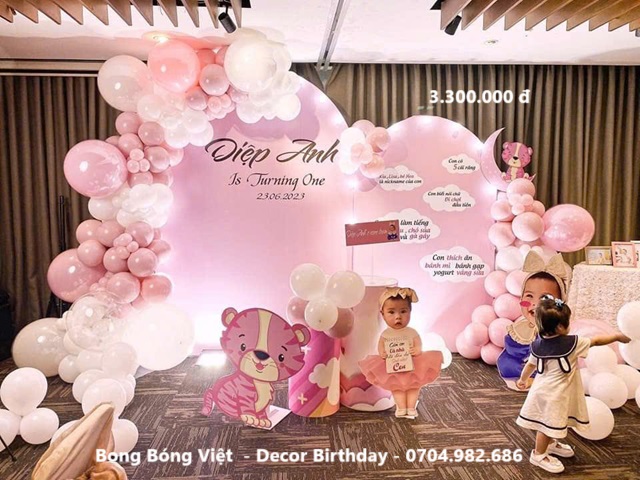 trang trí thôi nôi bé gái