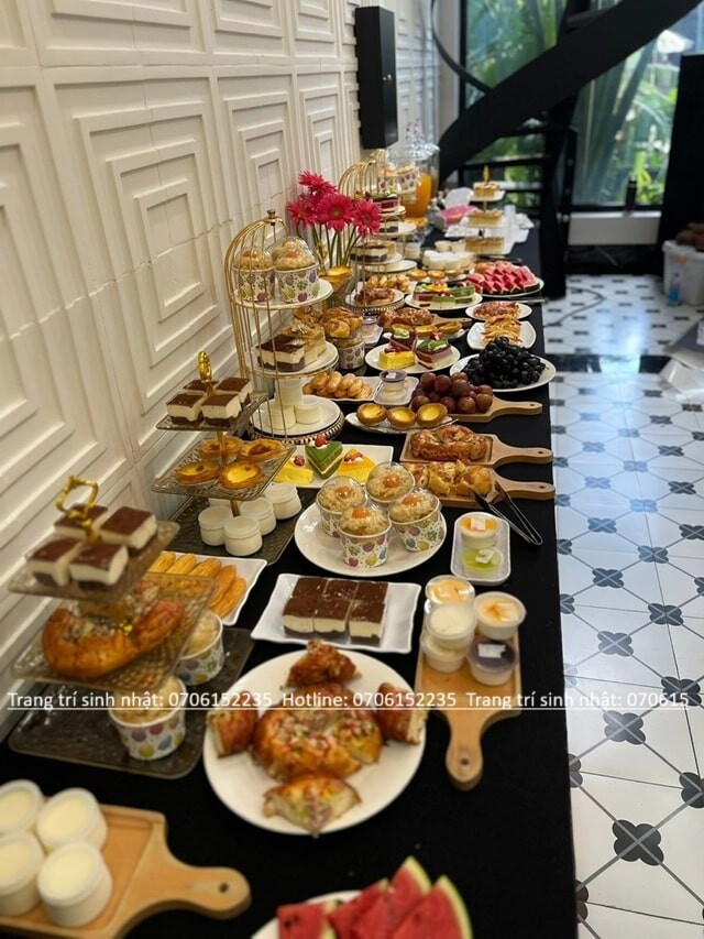 Dịch Vụ Thi Công Backdrop Khai Trương Chuyên Nghiệp – Giá Tốt Tại TP.HCM 39 Set Up Tiệc Tea Break Cho Ngày Khai Trương Cửa Hàng Min