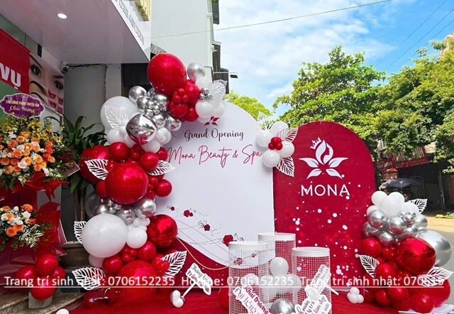 Dịch Vụ Thi Công Backdrop Khai Trương Chuyên Nghiệp – Giá Tốt Tại TP.HCM 36 Trang Trí Background Khai Trương Tone đỏ Min