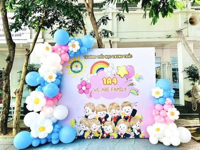 Trang Trí Tổng Kết Năm Học Chuyên Nghiệp Tại TP.HCM – Giải Pháp Trọn Gói Cho Trường Học, Mầm Non, Tiểu Học & Trung Tâm Tiếng Anh 32 Cổng Bong Bóng Tổng Kết